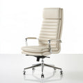 Poltrona ergonomica da ufficio in pelle con schienale alto, colore bianco avorio