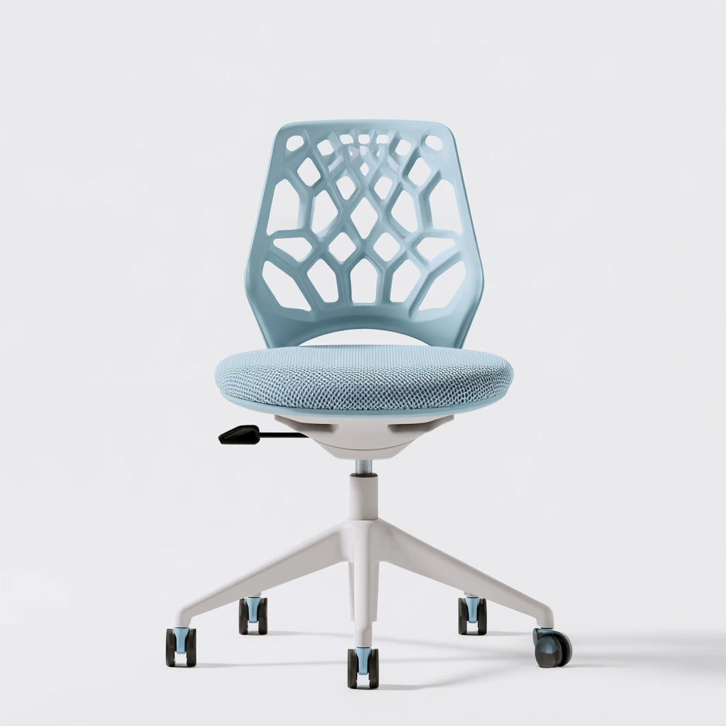 Poltrona ergonomica da ufficio dalle linee essenziali, colore azzurro